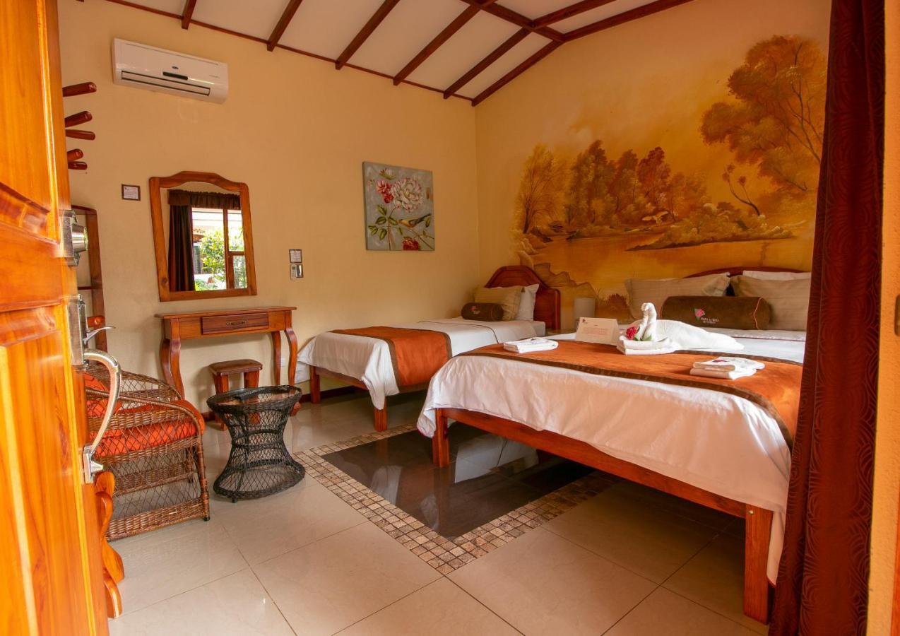 Hotel La Rosa De America Alajuela Kültér fotó
