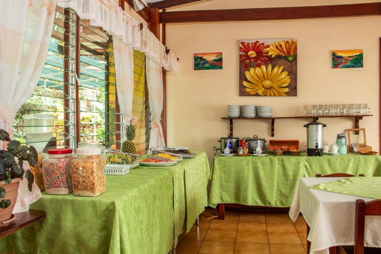 Hotel La Rosa De America Alajuela Kültér fotó